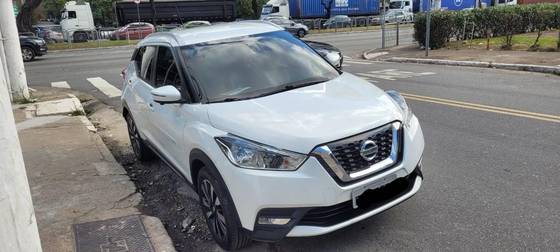 NISSAN KICKS 1.6 16V FLEXSTART SL 4P XTRONIC NISSAN KICKS 1.6 16V FLEXSTART SL 4P XTRONIC